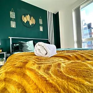 Comfortable Private In Bermondsey London