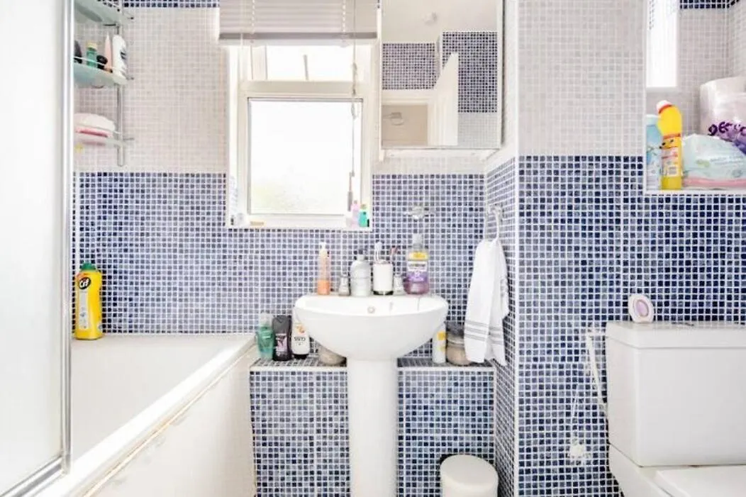 Lovely And Comfortable Home Stay In London Homestay